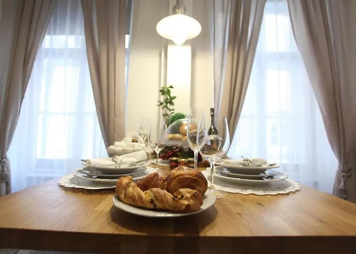 Vintage Apartment At Basilica