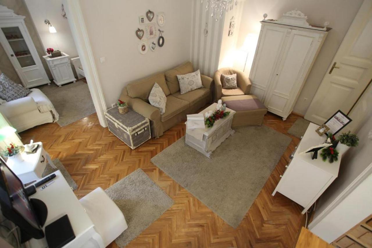 Apartament Vintage At Basilica Budapesta