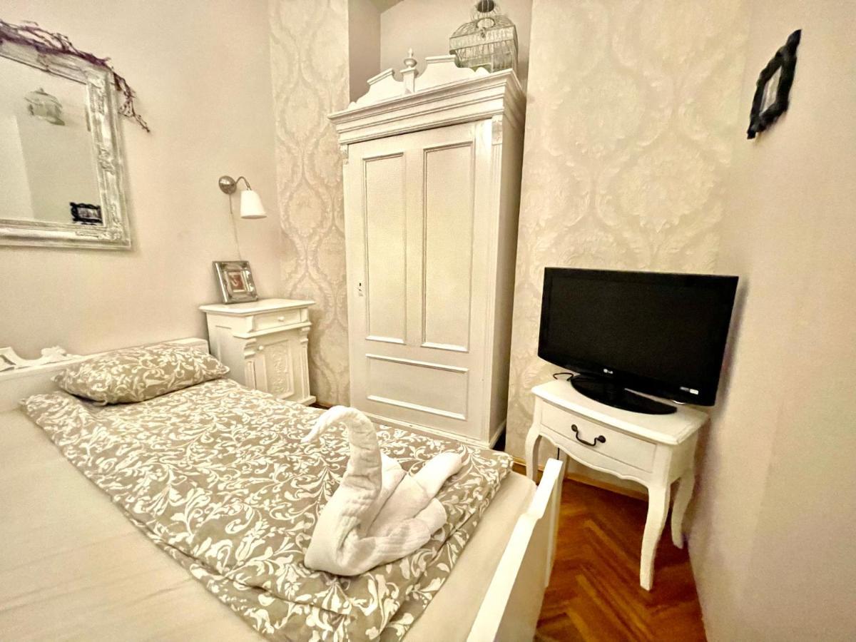 Vintage At Basilica Apartament