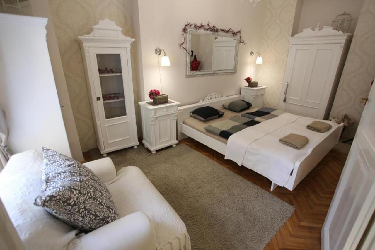 Apartament Vintage At Basilica